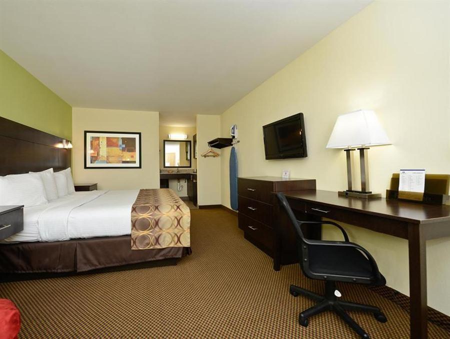 Americas Best Value Inn Lake Charles Interstate 210 Bagian luar foto