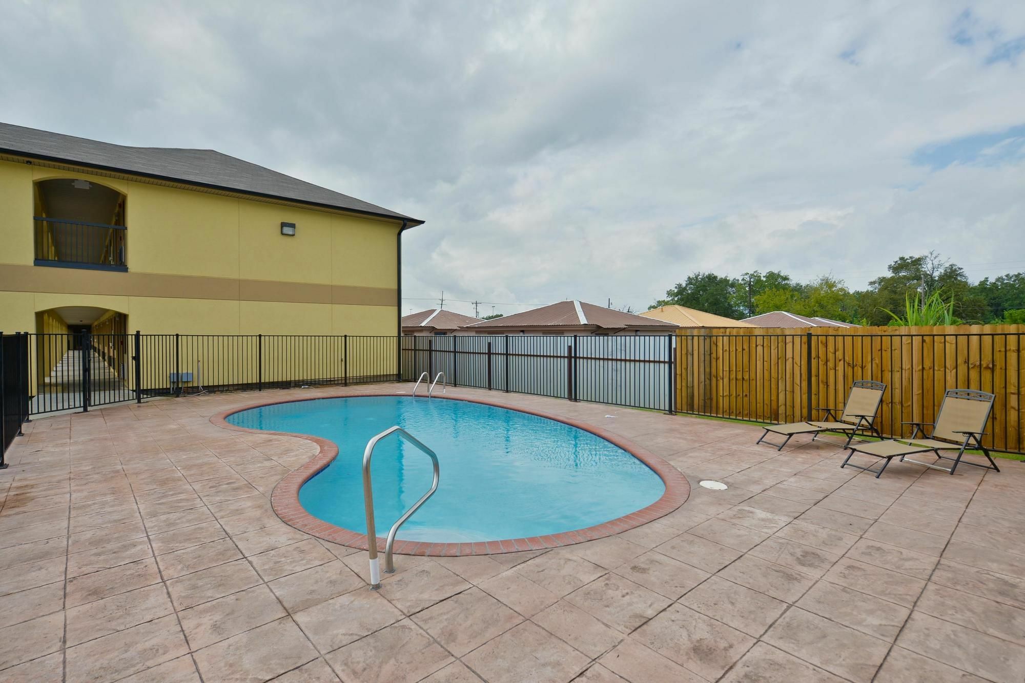 Americas Best Value Inn Lake Charles Interstate 210 Fasilitas foto
