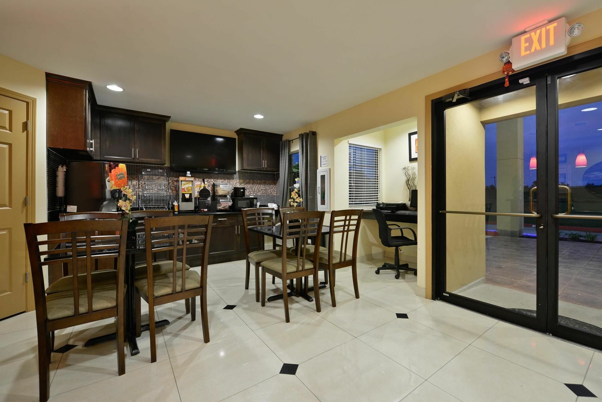 Americas Best Value Inn Lake Charles Interstate 210 Restoran foto